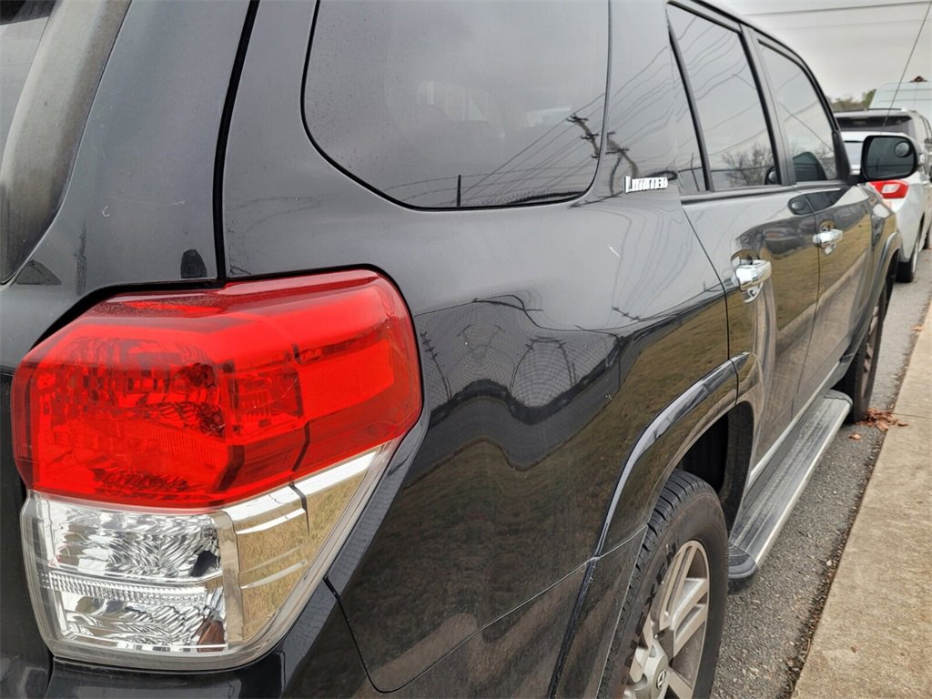 Used 2013 Toyota 4Runner Limited image 8