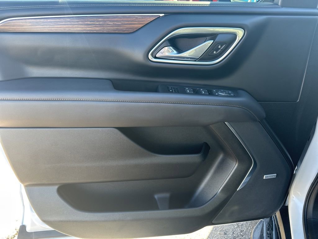 Used 2023 Chevrolet Tahoe High Country w/ Max Trailering Package image 16