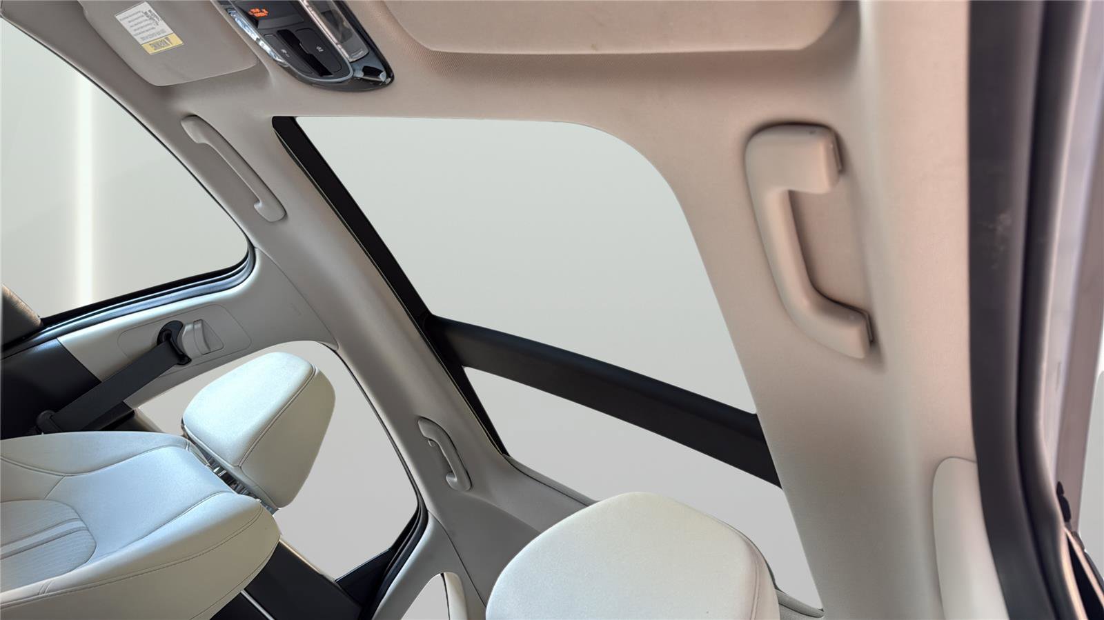 Used 2024 Hyundai Sonata SEL w/ Convenience Package image 16