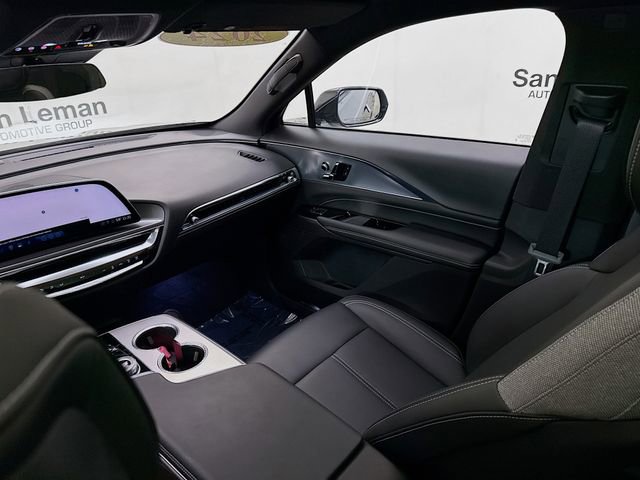 Used 2024 Cadillac Lyriq Tech image 24