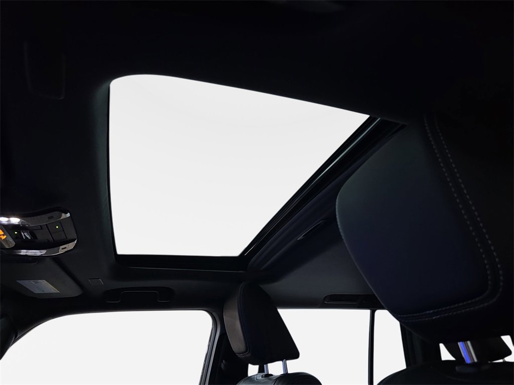 Used 2024 Toyota Land Cruiser image 31