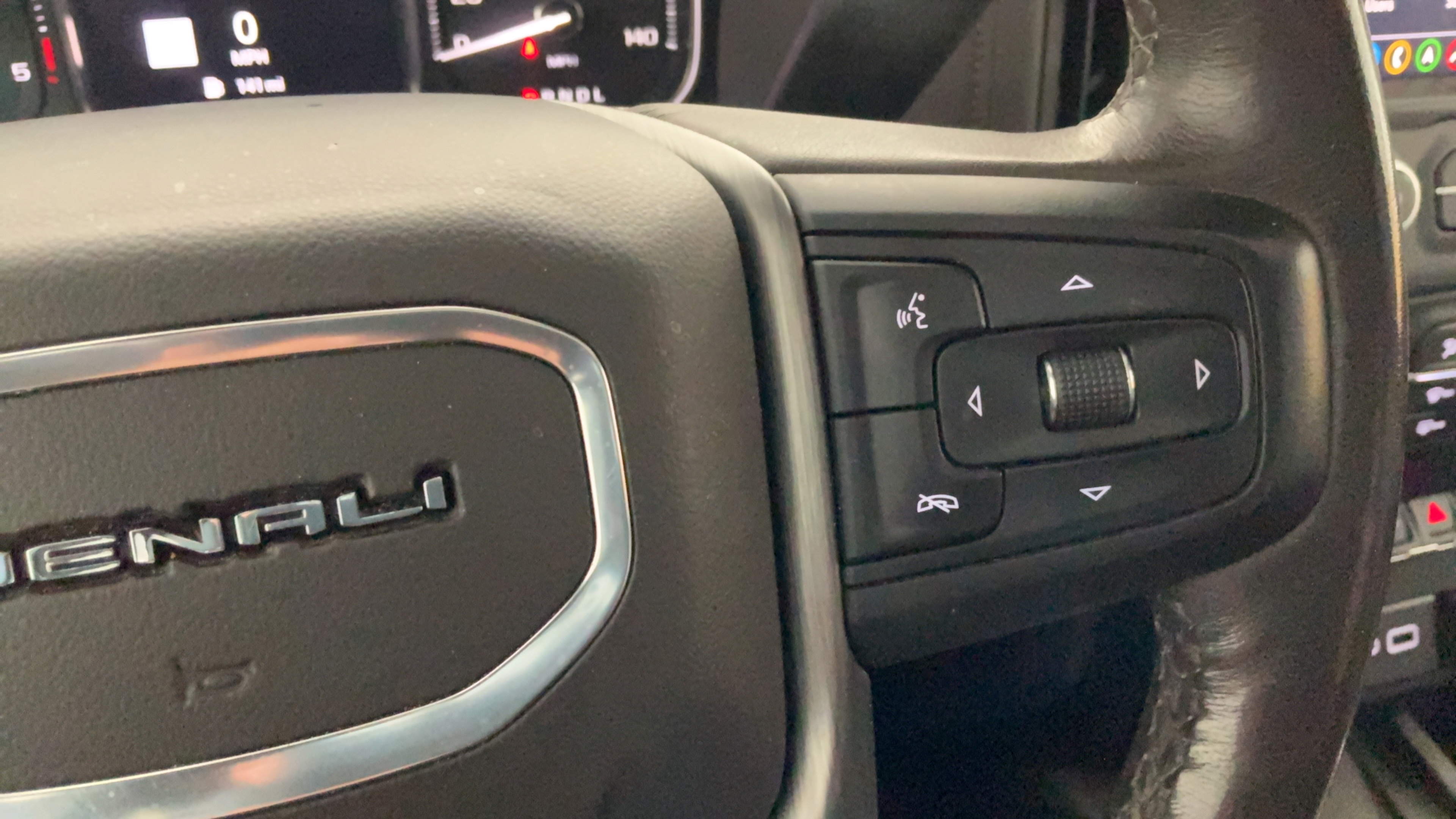 Used 2022 GMC Sierra 3500 Denali w/ Denali Ultimate Package AWD/4WD image 19