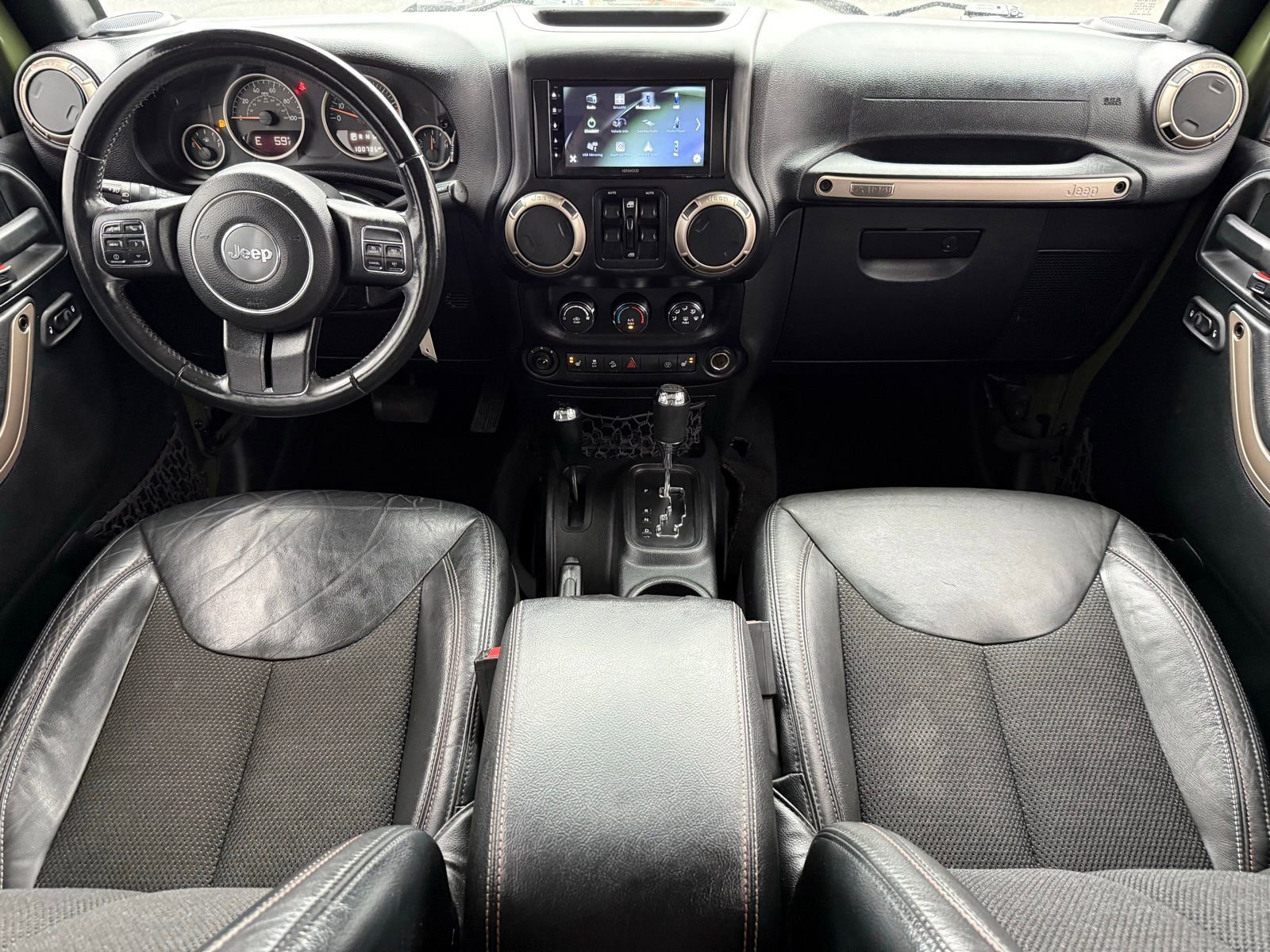 Used 2016 Jeep Wrangler Unlimited Sahara image 17