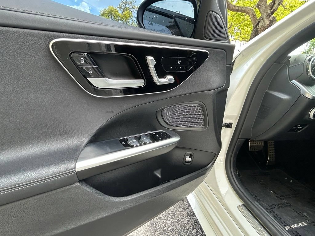 Used 2023 Mercedes-Benz C 300 Sedan image 13
