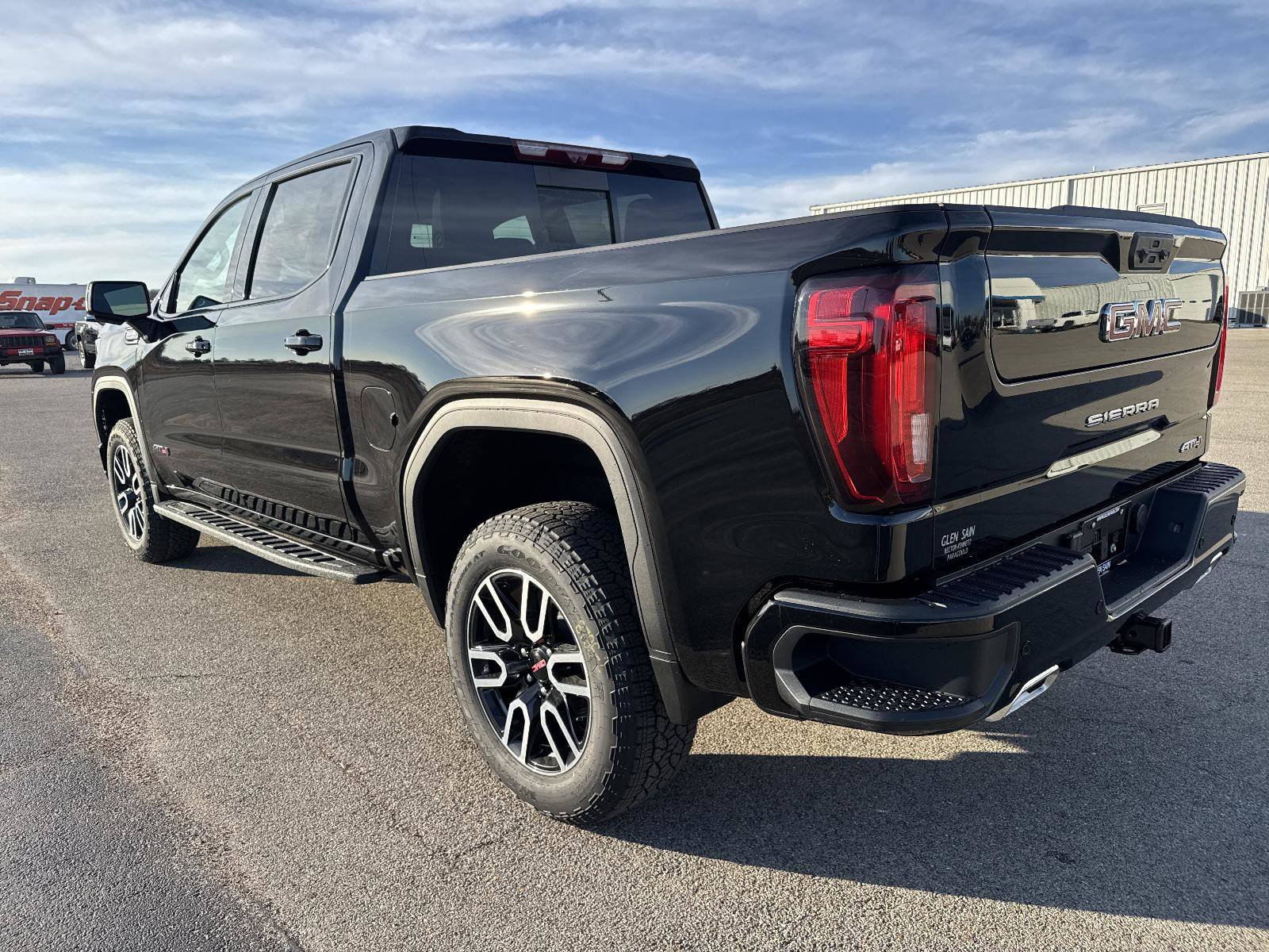 New 2026 GMC Sierra 1500 AT4 w/ AT4 Premium Package image 3
