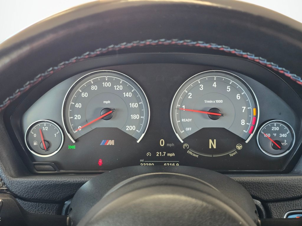 Used 2016 BMW M4 Coupe RWD image 22