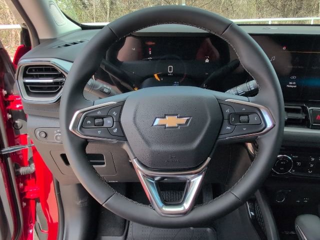New 2026 Chevrolet TrailBlazer LT w/ Convenience Package FWD image 16