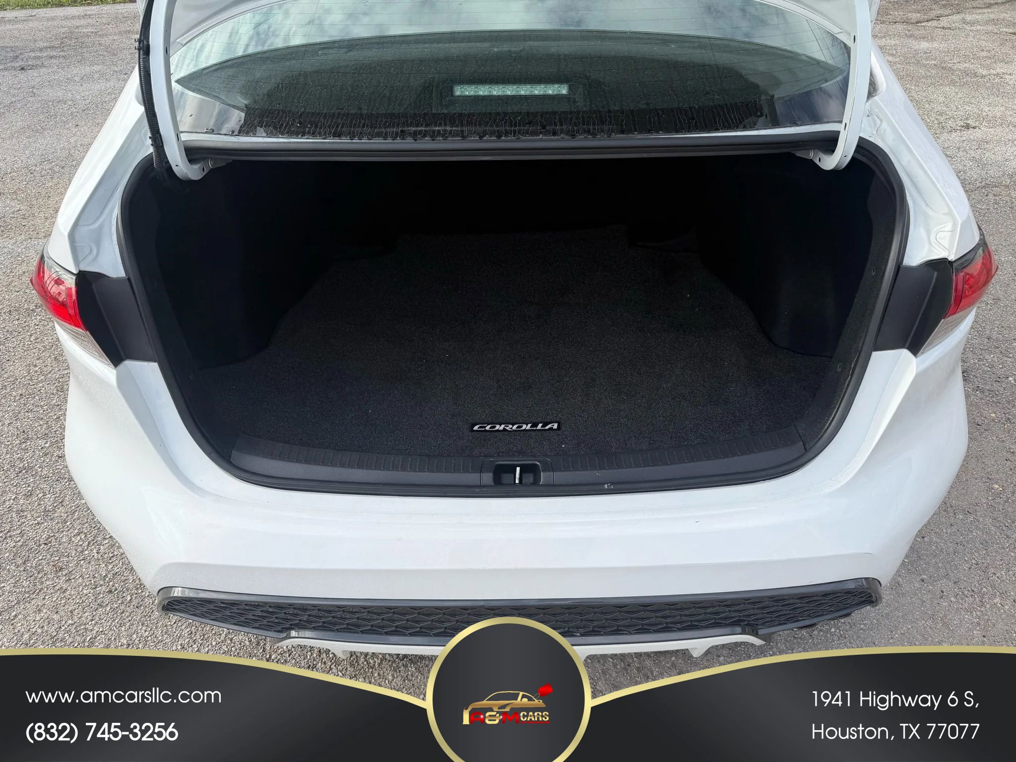 Used 2021 Toyota Corolla SE FWD image 14