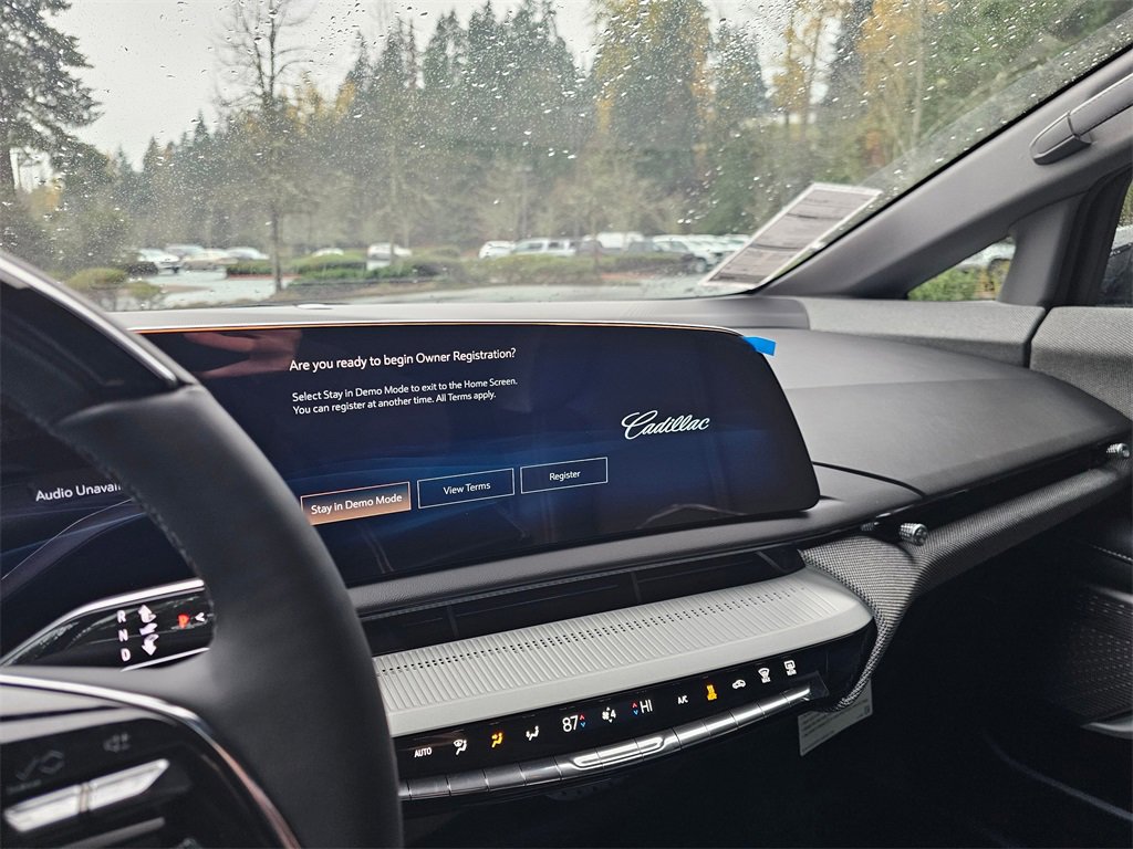 New 2026 Cadillac Optiq Sport 1 image 25