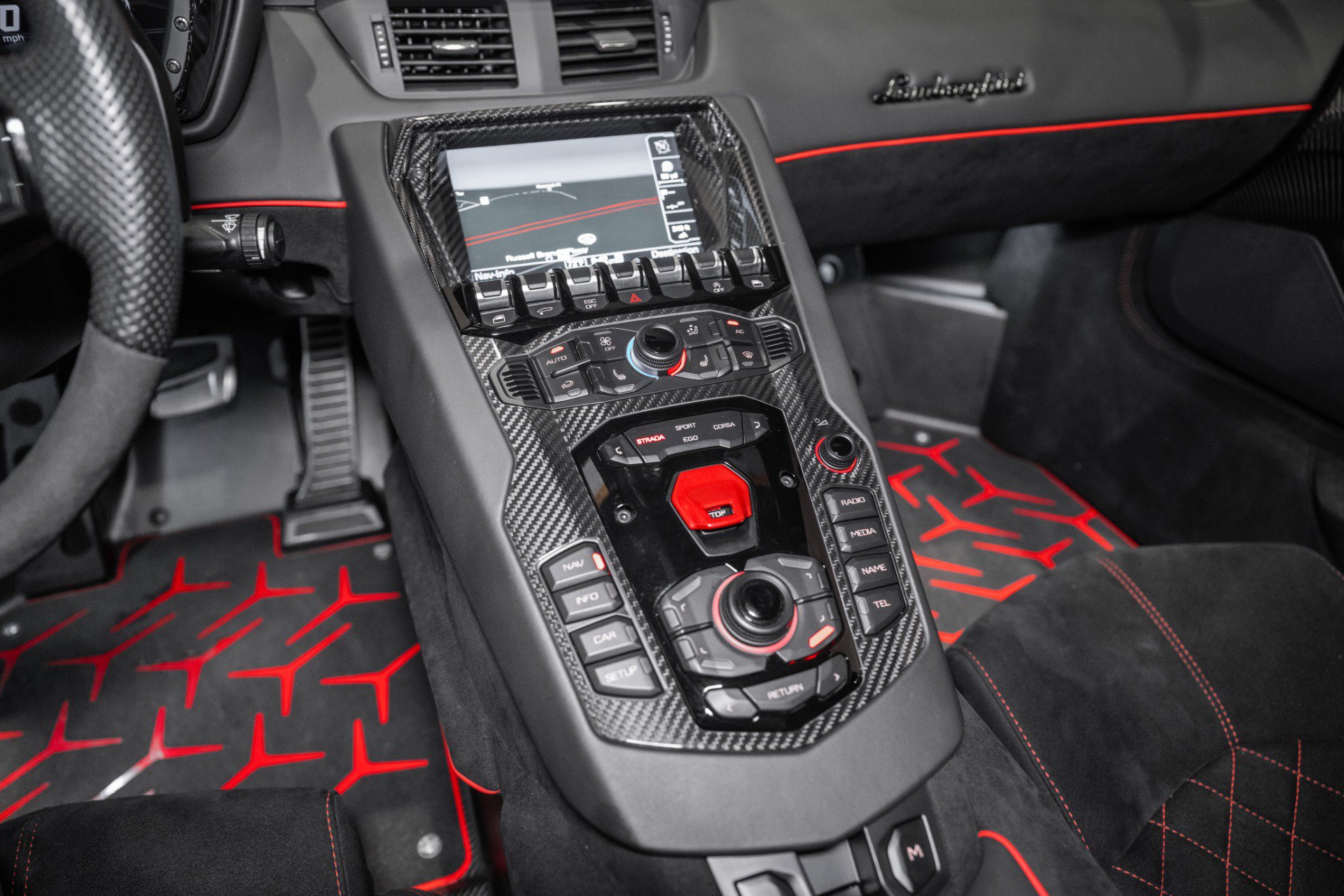 Used 2021 Lamborghini Aventador SVJ AWD/4WD image 33