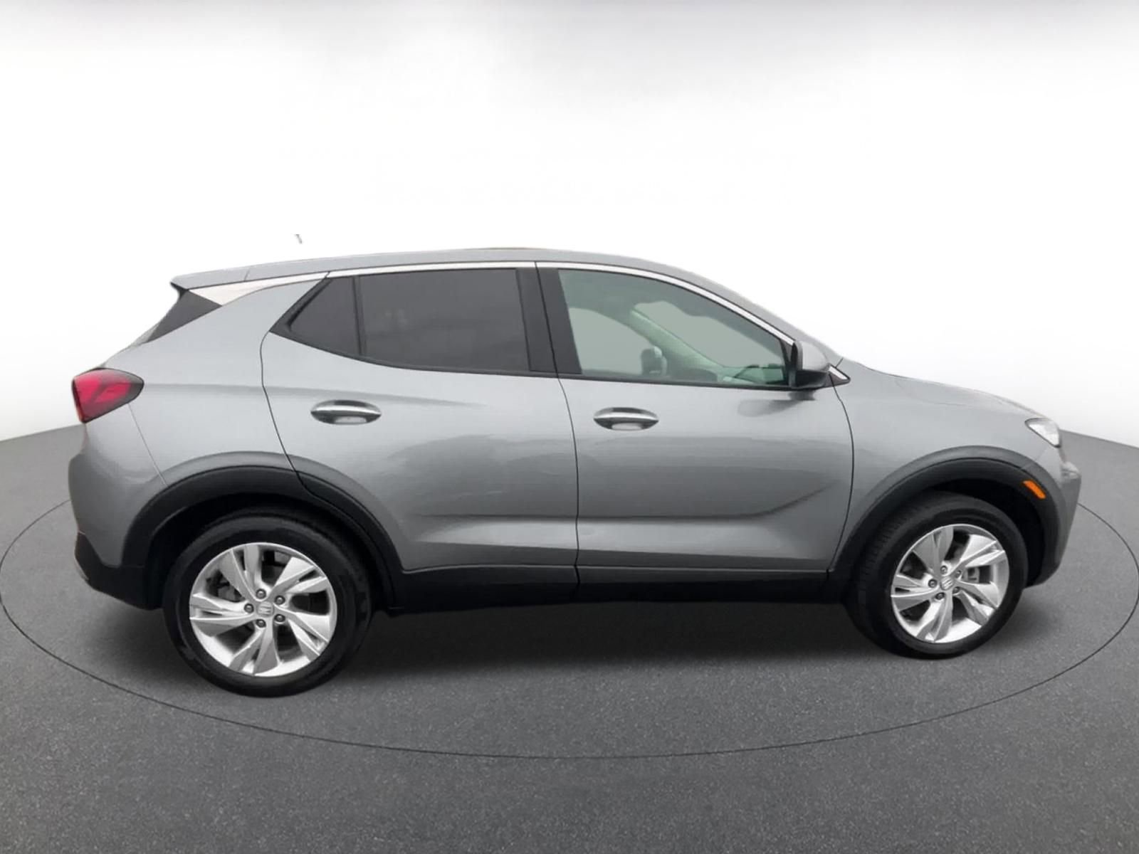 Used 2025 Buick Encore GX Preferred image 16