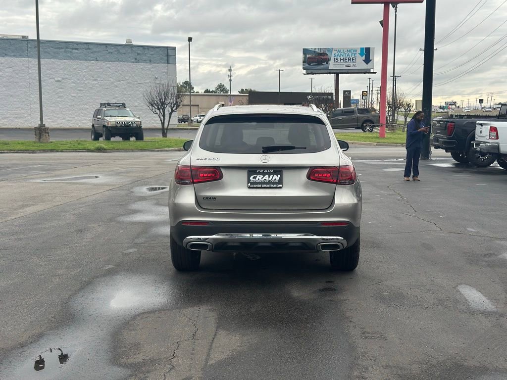 Used 2022 Mercedes-Benz GLC 300 image 6