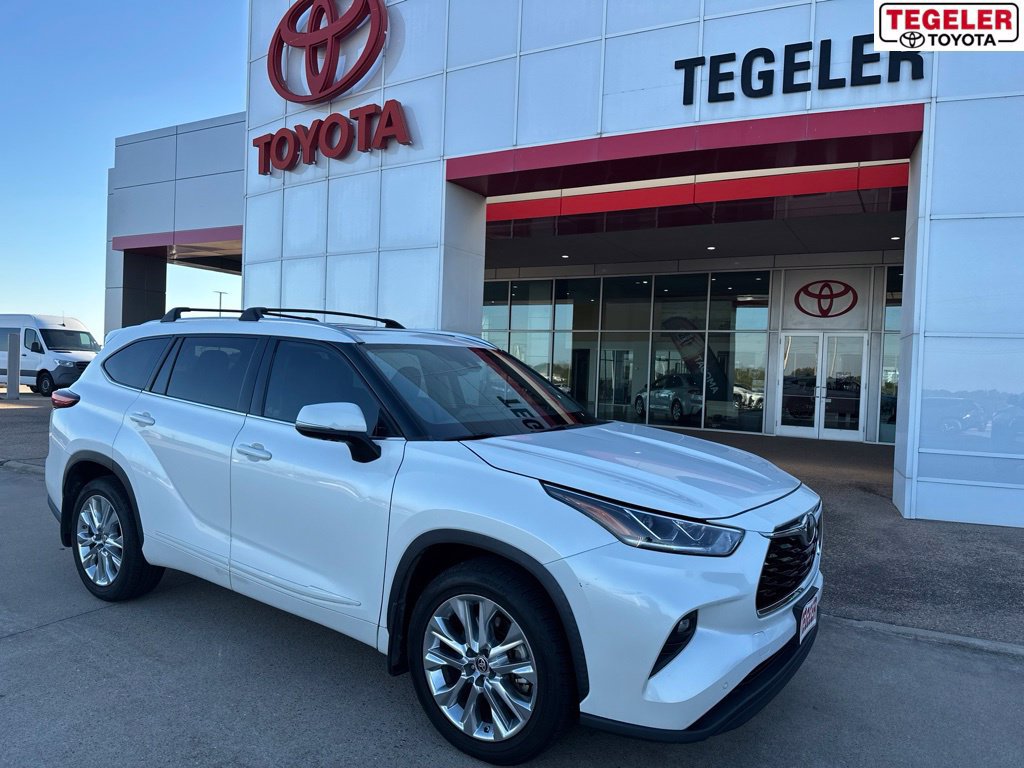Used 2020 Toyota Highlander Limited