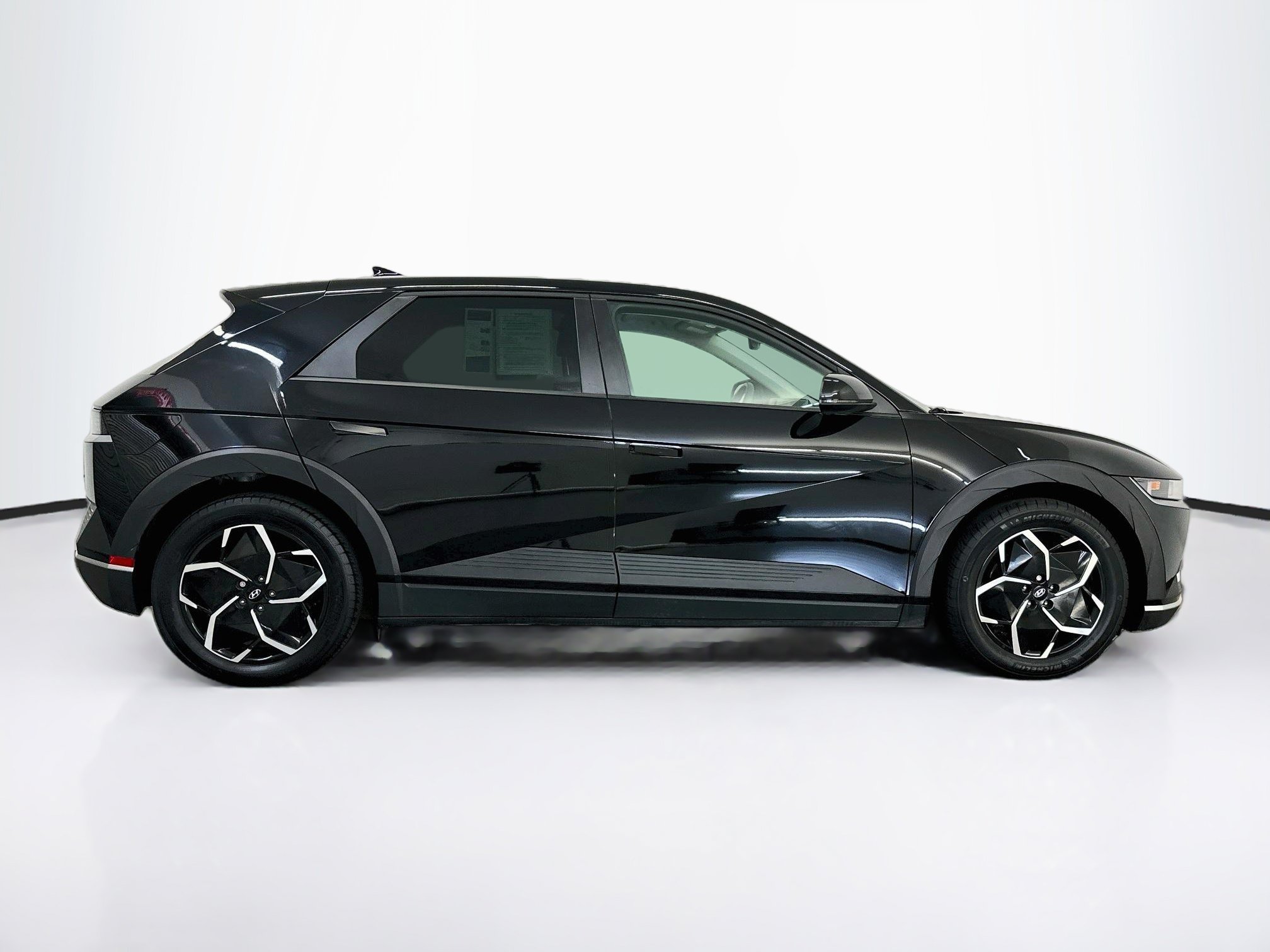 Used 2024 Hyundai Ioniq 5 SEL AWD/4WD image 10