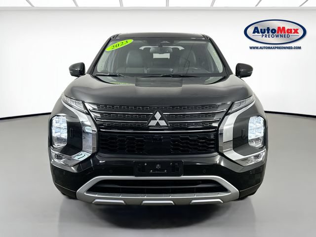 Used 2023 Mitsubishi Outlander SE AWD/4WD image 7