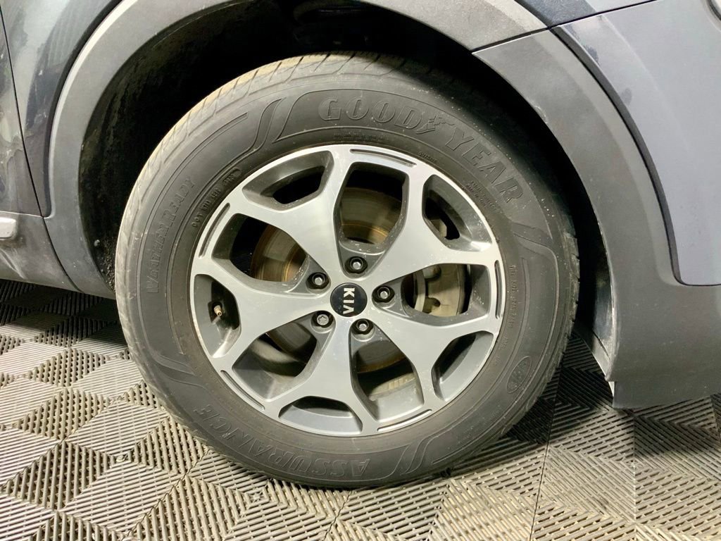 Used 2020 Kia Telluride EX image 37