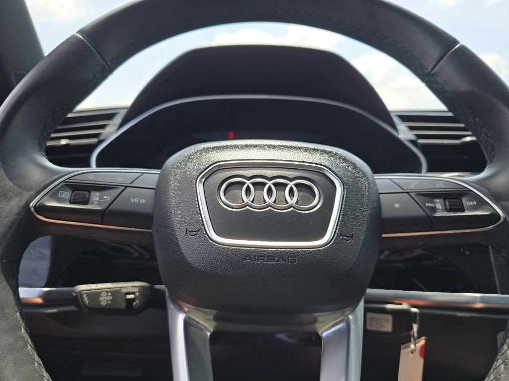 Used 2025 Audi Q3 2.0T Premium AWD/4WD image 29