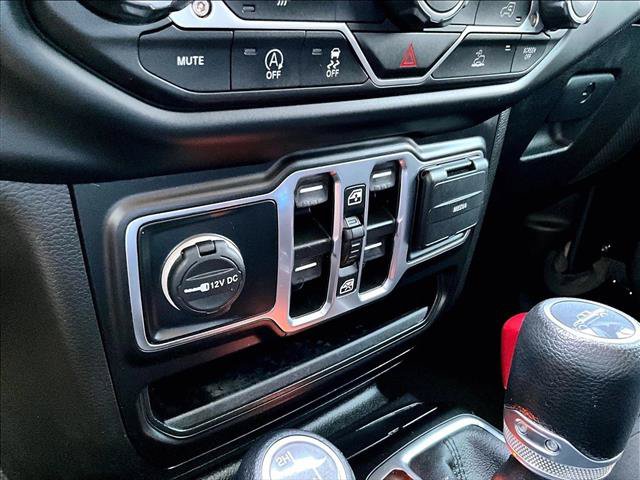 Used 2022 Jeep Gladiator Sport AWD/4WD image 23