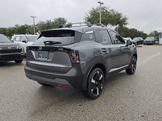 New 2026 Nissan Kicks SR w/ Cold Weather Package FWD image 8