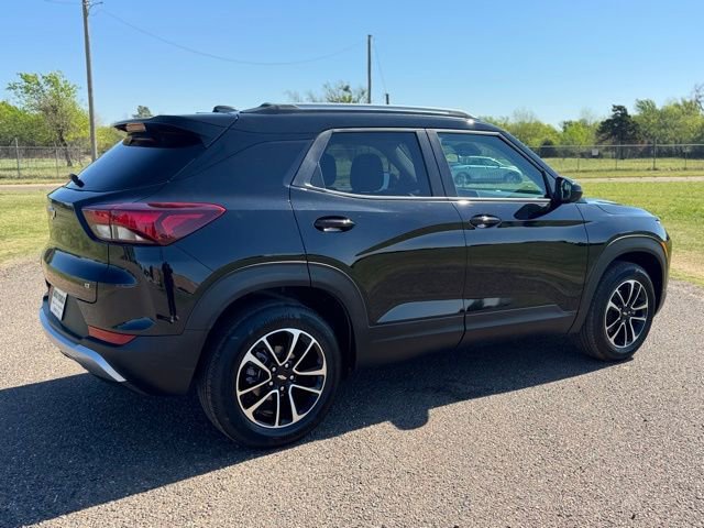 Used 2026 Chevrolet TrailBlazer LT FWD image 6