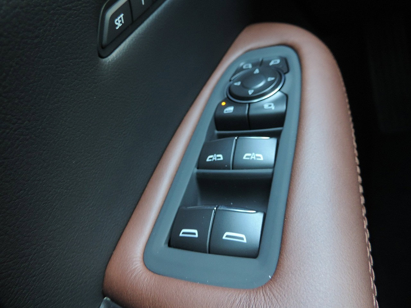 New 2026 Cadillac XT5 Premium Luxury w/ Driver Assist Package FWD image 24