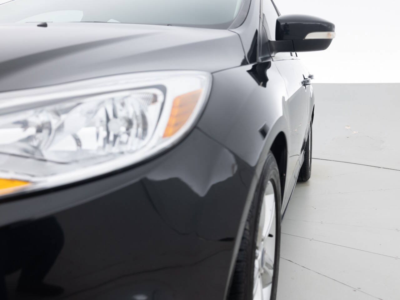 Used 2013 Ford Focus SE FWD image 12