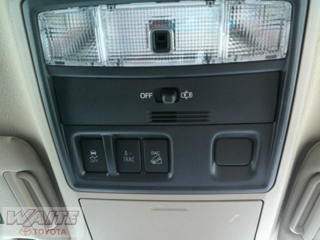 Used 2018 Toyota 4Runner SR5 image 22