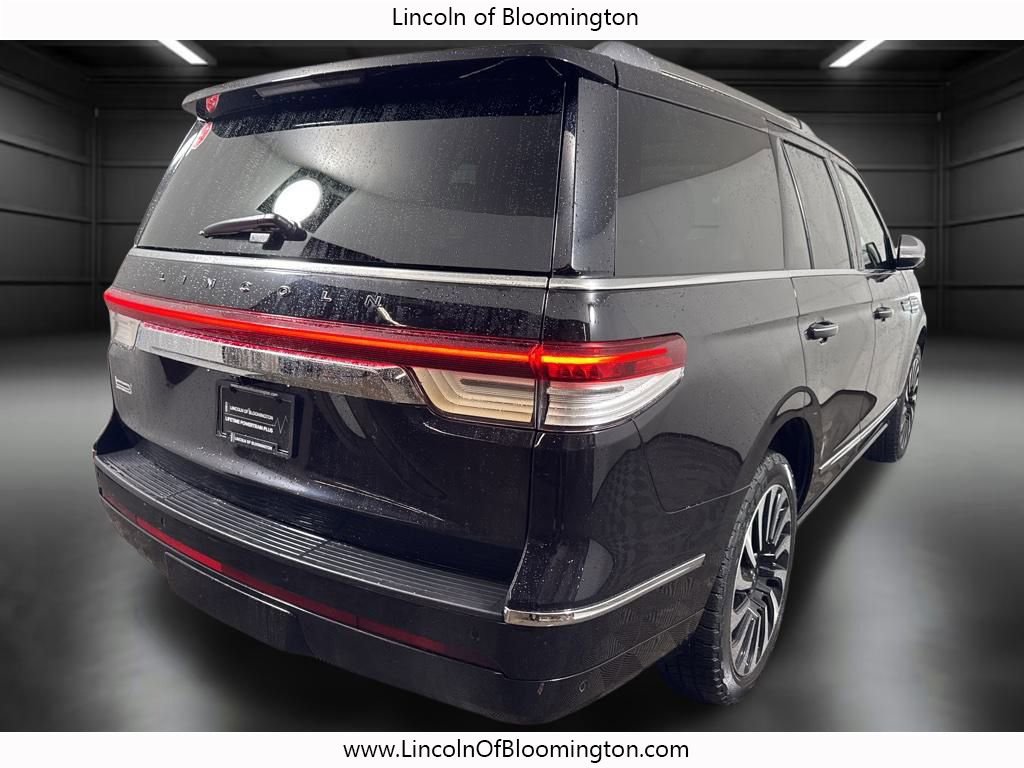Certified 2023 Lincoln Navigator Black Label image 7