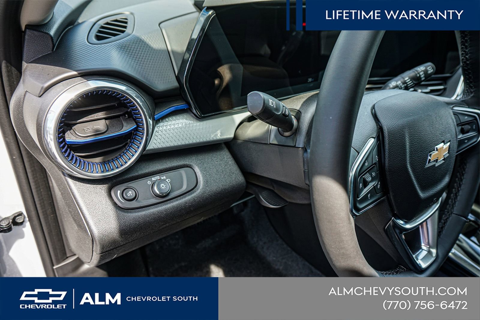 New 2026 Chevrolet Trax LT w/ Sunroof Package image 36