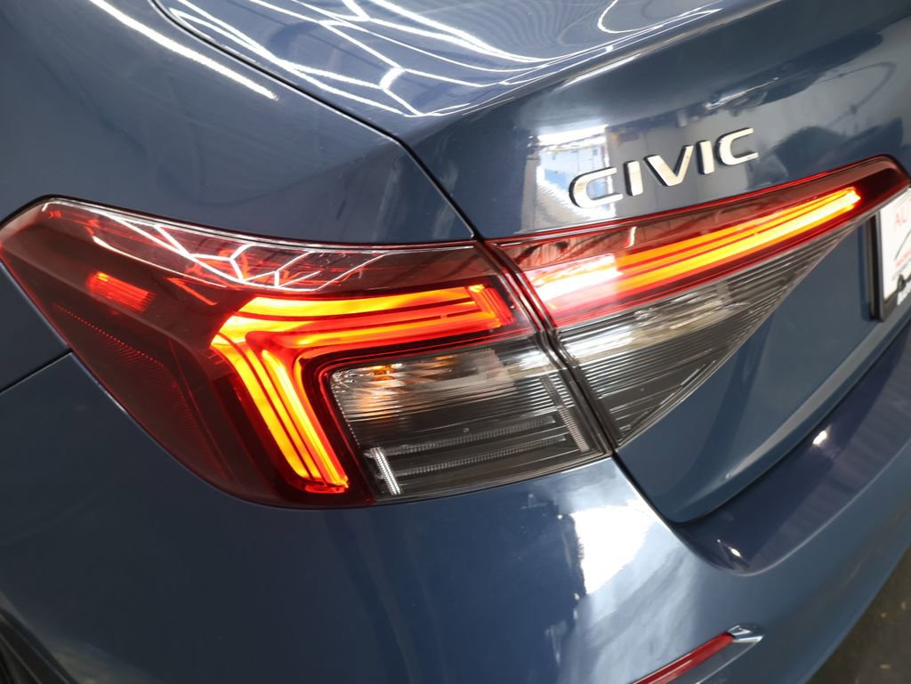 Used 2025 Honda Civic Sport image 28