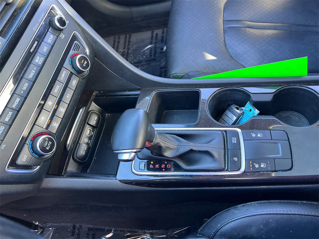 Used 2016 Kia Optima EX w/ Premium Package image 24