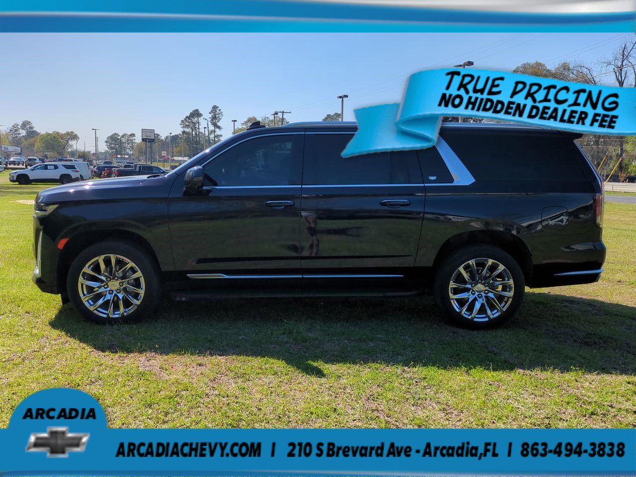 Used 2023 Cadillac Escalade ESV Premium Luxury w/ LPO, Radiant Package AWD/4WD image 7