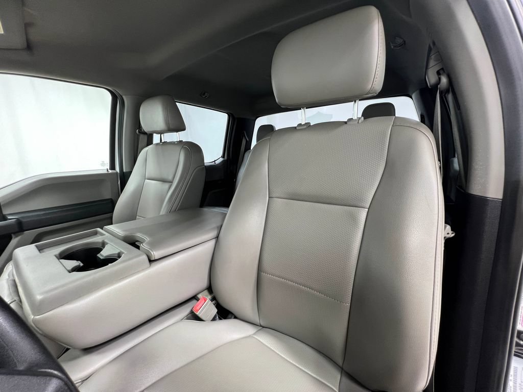 Used 2019 Ford F250 XL w/ Power Equipment Group AWD/4WD image 32