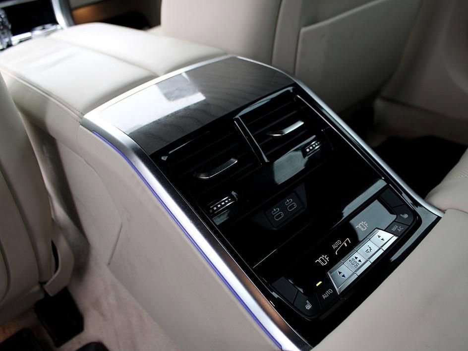 Used 2022 BMW M850i Gran Coupe xDrive image 30