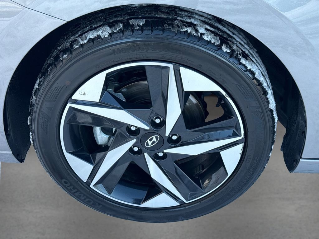 Certified 2023 Hyundai Elantra SEL w/ Convenience Package image 12