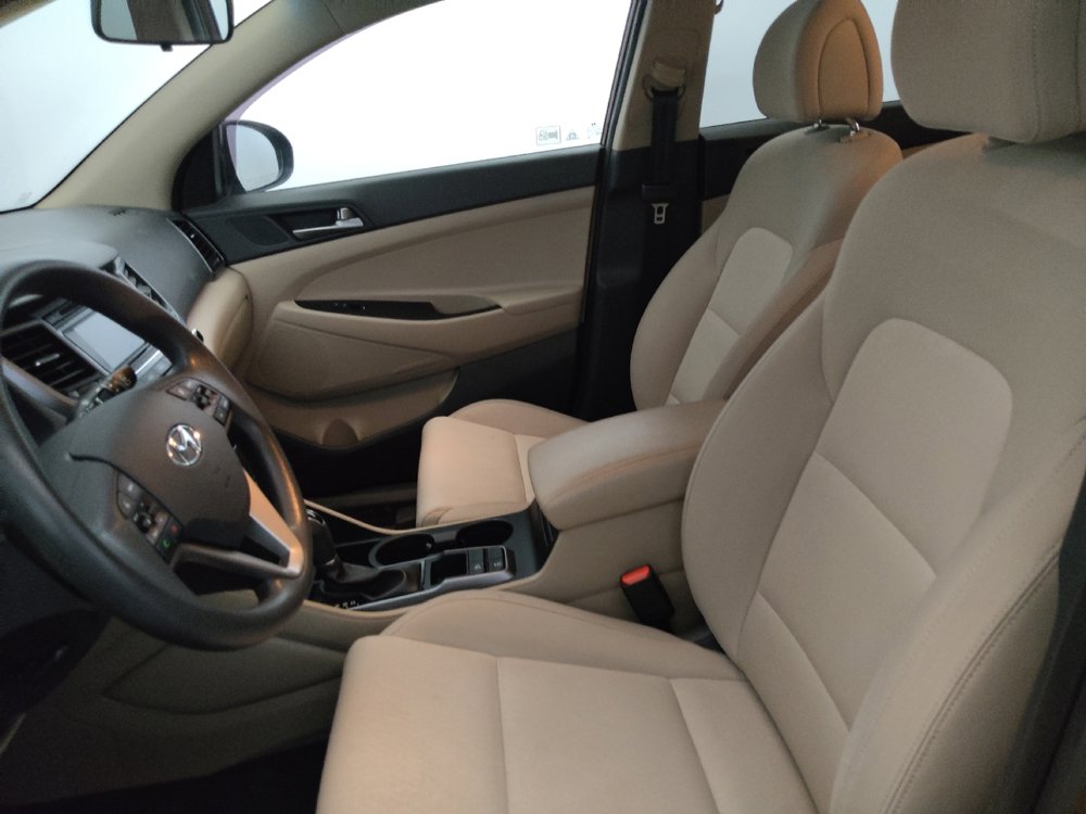 Used 2018 Hyundai Tucson SE AWD/4WD image 17