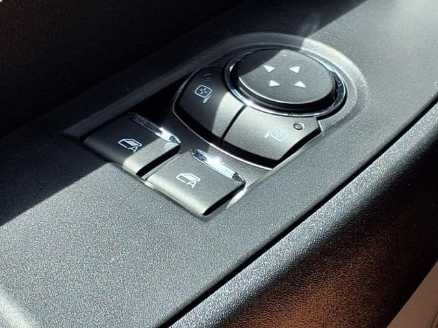 New 2025 Ford F250 XL w/ 360-Degree Camera Package RWD image 17
