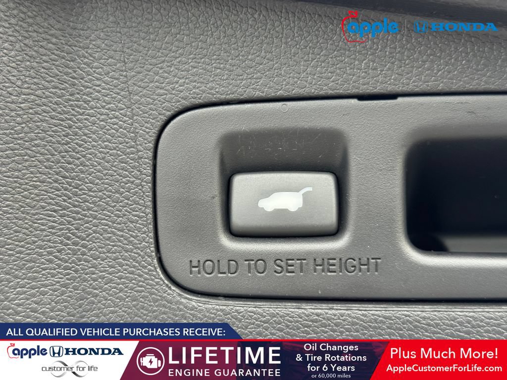 Used 2022 Honda CR-V Touring image 21