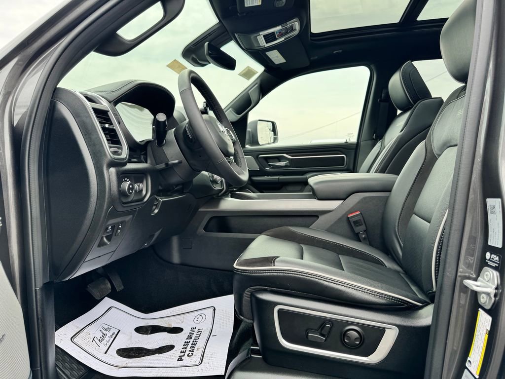 New 2026 RAM 1500 Laramie w/ Night Edition AWD/4WD image 17