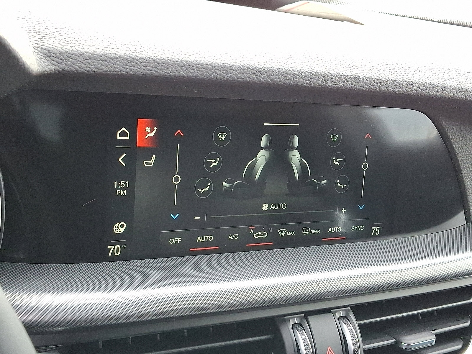 New 2025 Alfa Romeo Stelvio Sprint w/ Convenience Package image 13