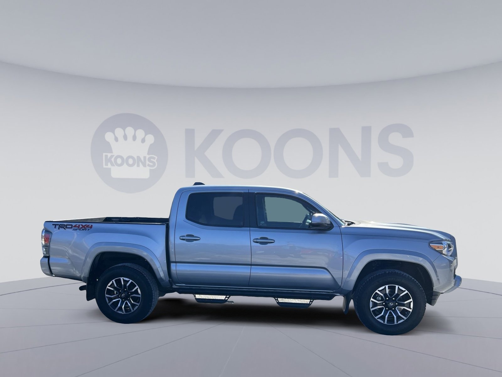 Used 2020 Toyota Tacoma TRD Sport image 8