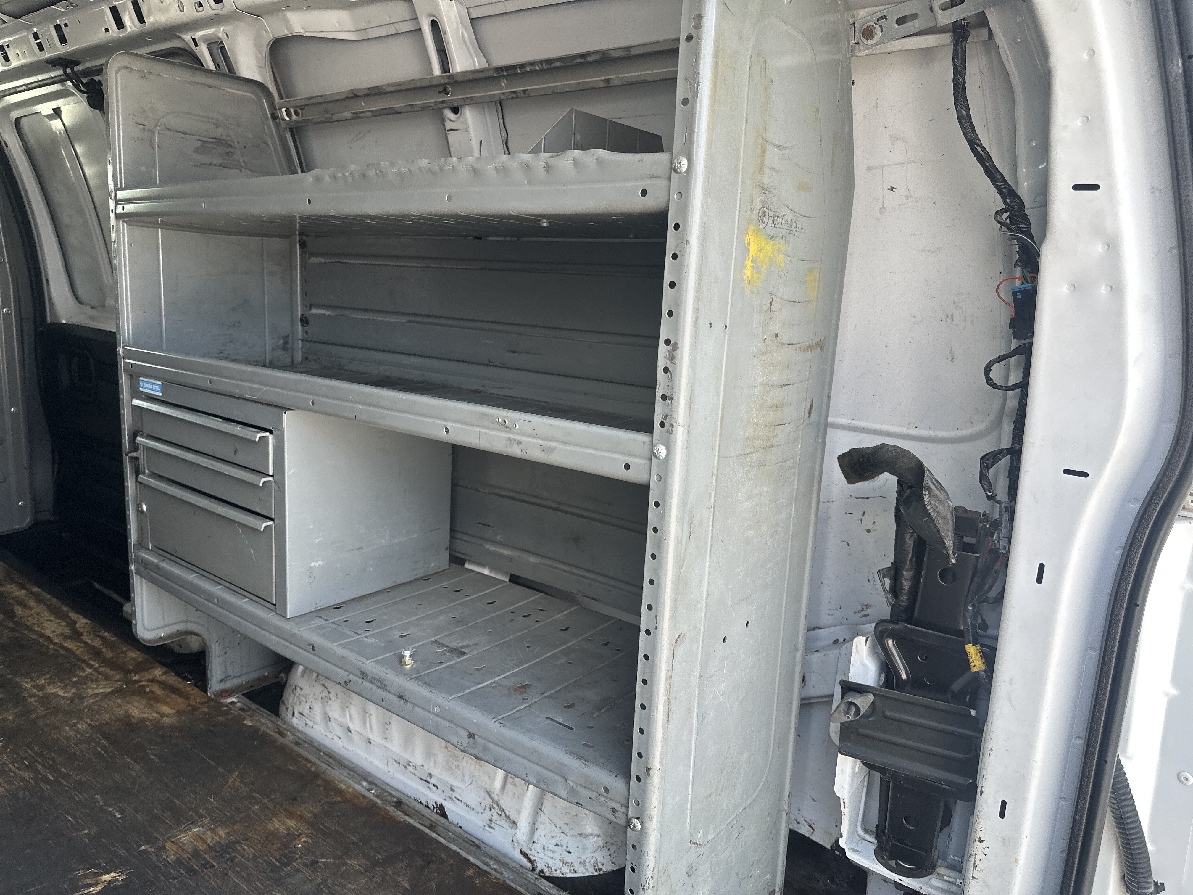 Used 2019 Chevrolet Express 3500 w/ Driver Convenience Package RWD image 25