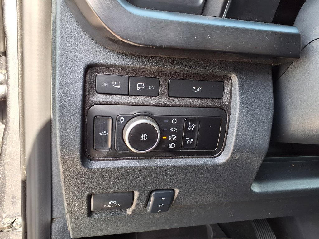Used 2024 Ford F250 Lariat w/ Lariat Ultimate Package AWD/4WD image 27