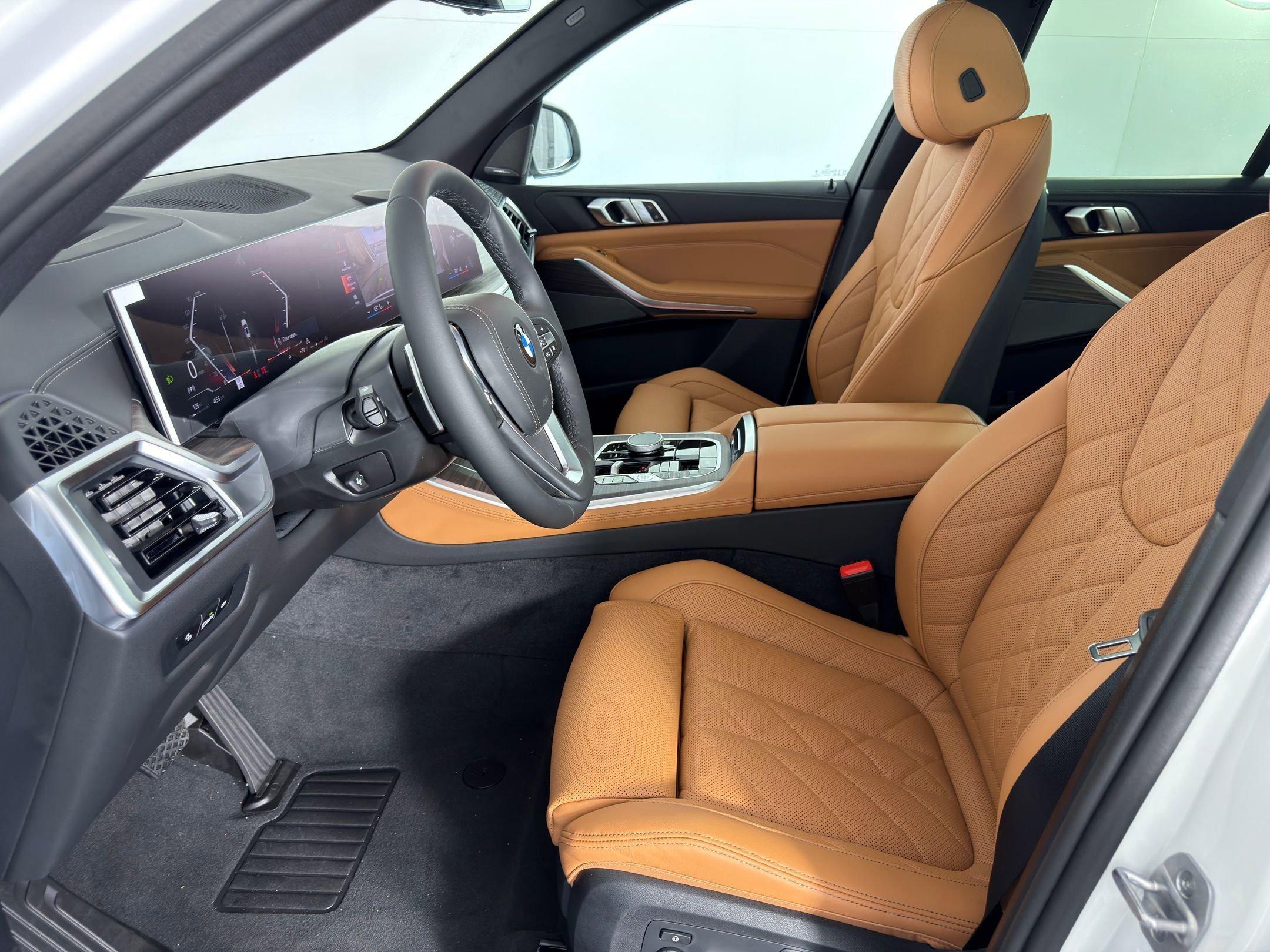 Used 2026 BMW X5 sDrive40i w/ Premium Package RWD image 5