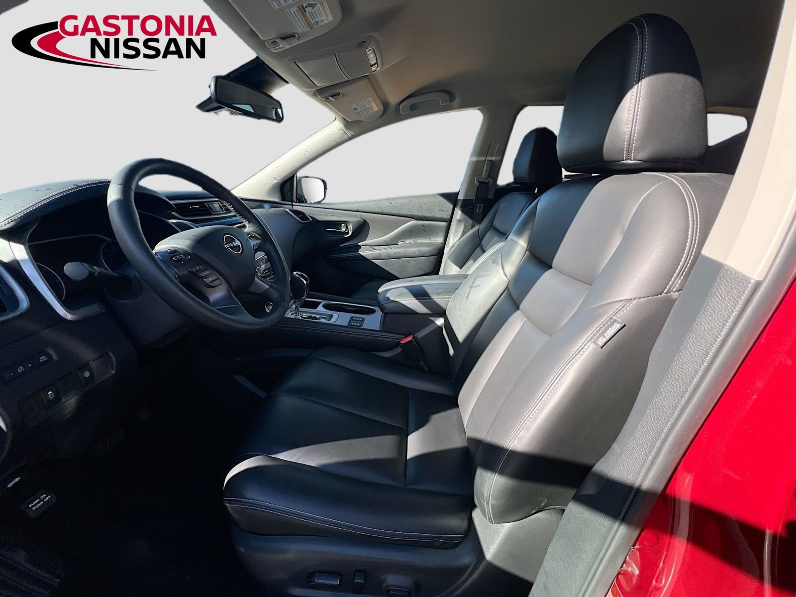 Used 2024 Nissan Murano SV image 27