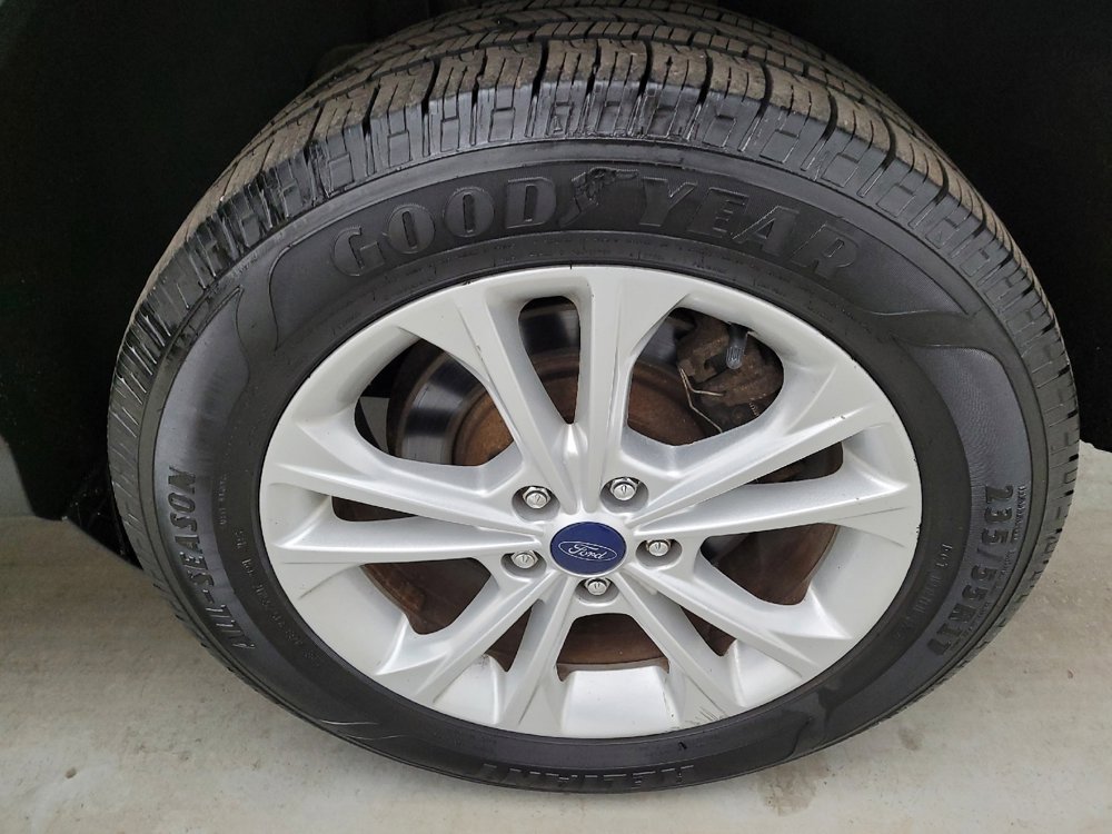 Used 2018 Ford Escape SE image 31