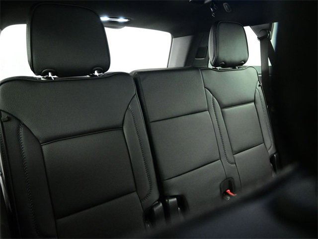 Used 2025 GMC Yukon XL Denali w/ Sun & Power Step Package image 35