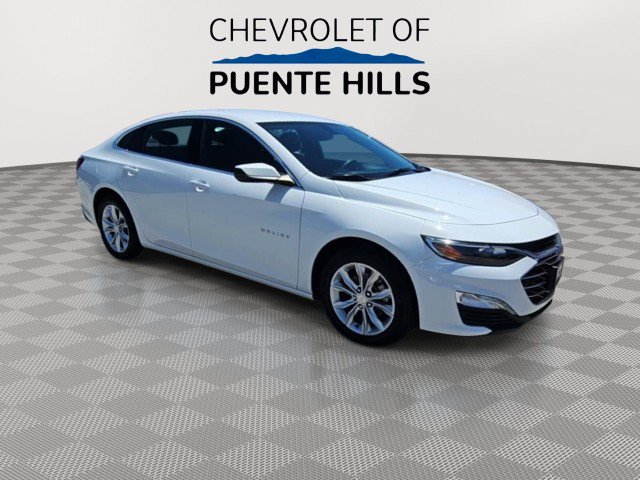 Used 2021 Chevrolet Malibu LT FWD image 2