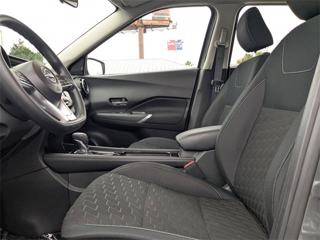 Used 2022 Nissan Kicks SV image 20