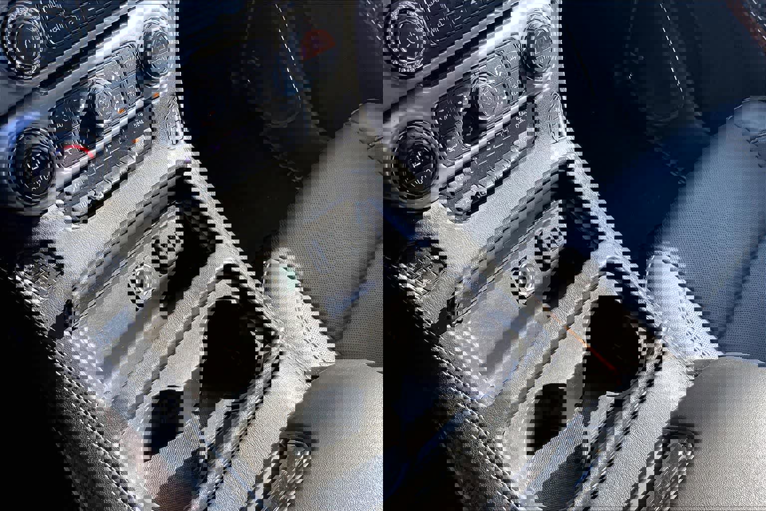 Used 2019 Chevrolet Tahoe Premier image 16